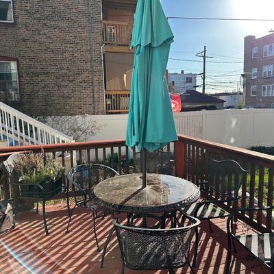 Outdoor patio table set