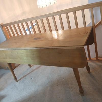 Drop leaf Harvest table Antique Salem Maple