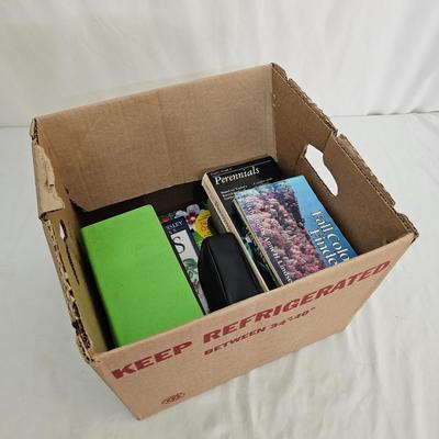 Collection of Audubon Society Field Guides, Gardening Books & Binoculars (LR-JS)