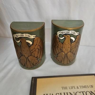 U.S. Flags & Americana Items (LR-JS)