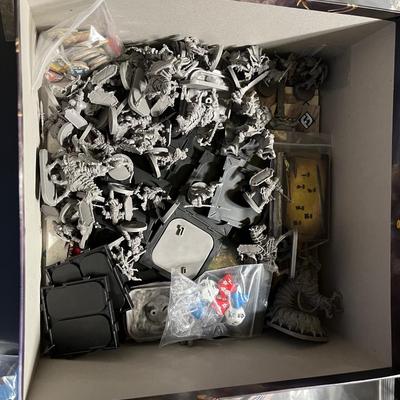 Runewars miniatures game 2 player starter set