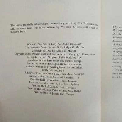 Winston Churchill Books & History (LR-JS)