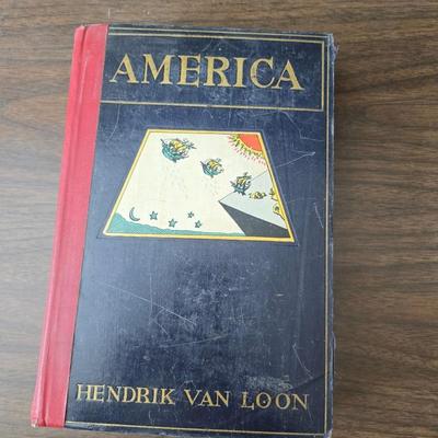 1930's Geographical publishing company commercial atlas of the world with other vintage workd / America books