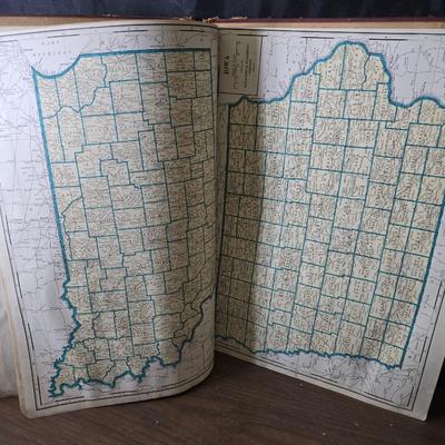 1930's Geographical publishing company commercial atlas of the world with other vintage workd / America books