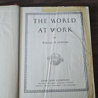 1930's Geographical publishing company commercial atlas of the world with other vintage workd / America books