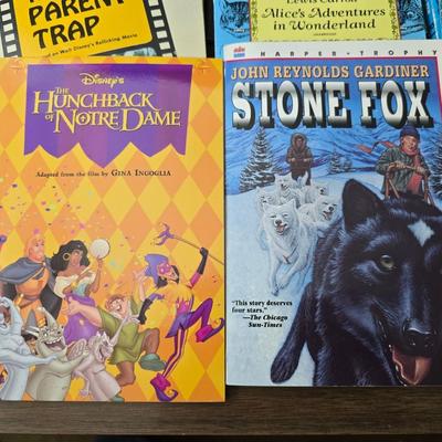 Children's chapter books - Goosebumps - The jungle book - Hatchet and other great titles