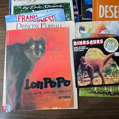 Books for younger kids - Franklin - ABC's - The little mermaid and other titles