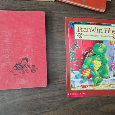 Books for younger kids - Franklin - ABC's - The little mermaid and other titles