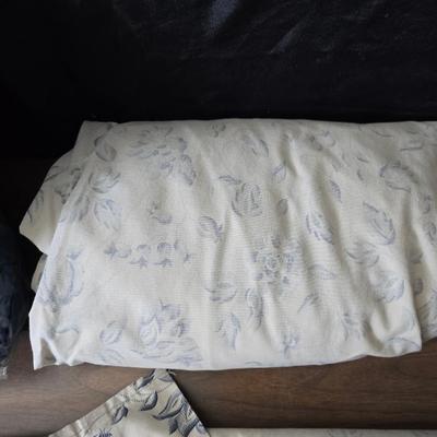 Brand new full sized sheet set with an additional sheet set