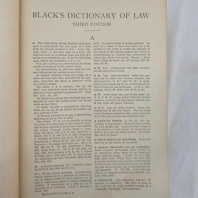 Black's Law Dictionary Third Edition (LR-JS)