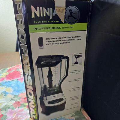 Brand new Ninja professional blender - with tablecloth