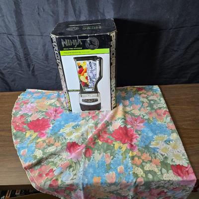 Brand new Ninja professional blender - with tablecloth