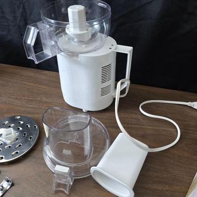 West bend food processor with multiple attachments - and a handful of Kitchen utensils
