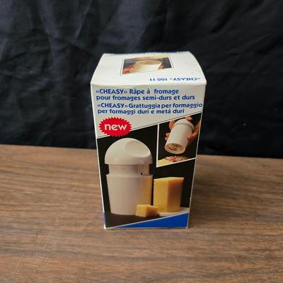 West bend food processor with multiple attachments - and a handful of Kitchen utensils