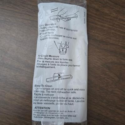 West bend food processor with multiple attachments - and a handful of Kitchen utensils