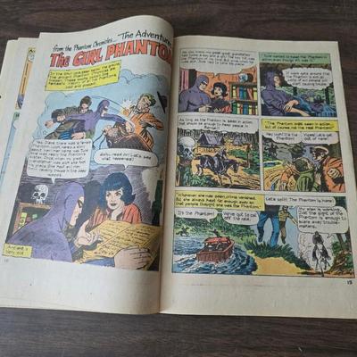 Comic books - Beetle Bailey - Quincy - Tim Tyler - and more