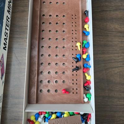 Master Mind game set - Super Master mind - word master mind & Master mind Invicta games