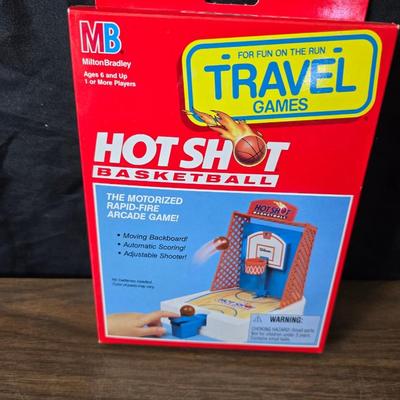 Hotshot Basketball - Where's Waldo on the beach - Dominoes and a few puzzles