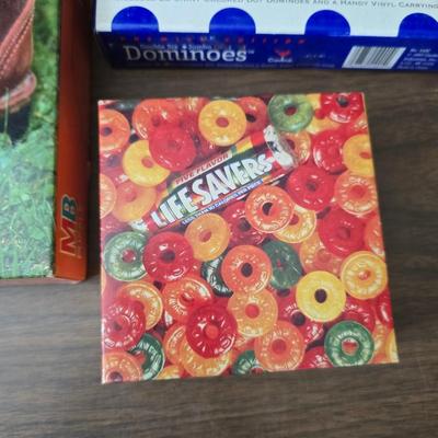 Hotshot Basketball - Where's Waldo on the beach - Dominoes and a few puzzles