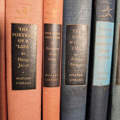 The Modern Library of the World's Best Books Collection (LR-JS)