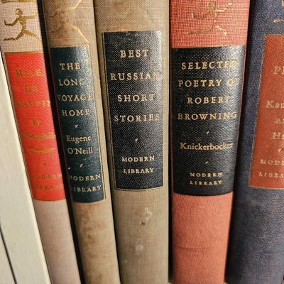 The Modern Library of the World's Best Books Collection (LR-JS)