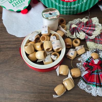 Giant snowman and Christmas items lots of Christmas crafting items - Pinecones - Ribbon and more