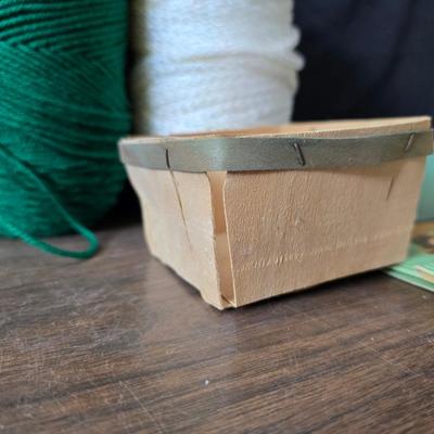 Crafting supplies - yarn - Photo album - ceramic letters with trays and much more