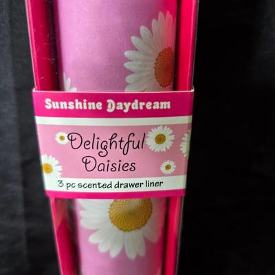 Crafting supplies - yarn - Photo album - ceramic letters with trays and much more