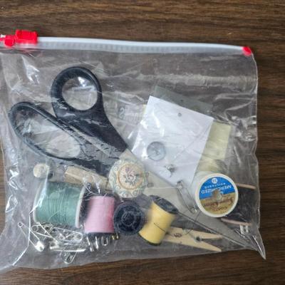 Crafting supplies - yarn - Photo album - ceramic letters with trays and much more