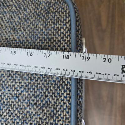 Vintage Ameilia Earhart nesting luggage set