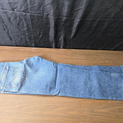 Four pair of Size 36 x 33 jeans - Levi's and Plain Pockets