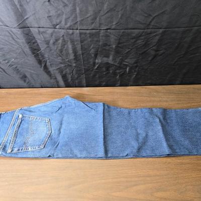Four pairs of worn Levi Jeans size 38 x 33