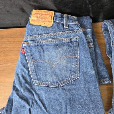 Four pairs of worn Levi Jeans size 38 x 33