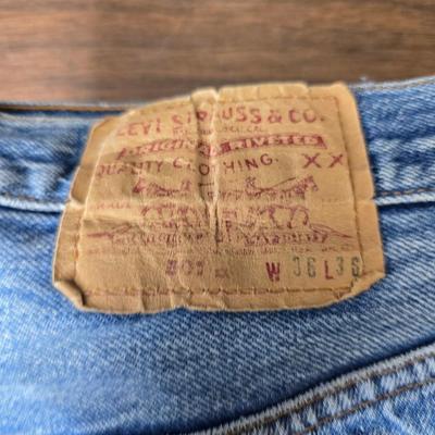 Five pairs of Levi Jeans - 38 x 33 and 36 x 33 really worn. Great for crafts & pocket quilts