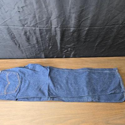 Two pair of 38 x 30 Levi Jeans