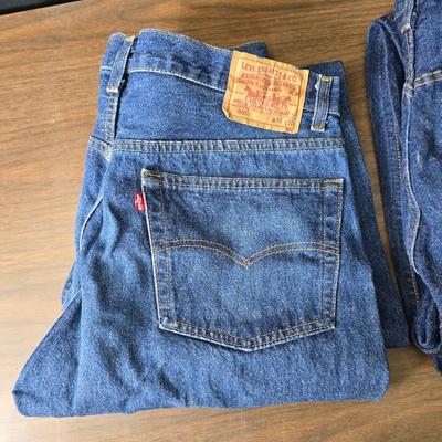 Two pair of 38 x 30 Levi Jeans