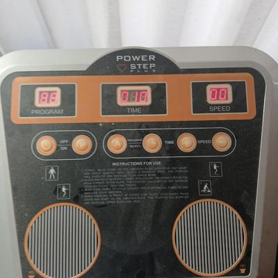 Power step plus exercise machine with 30 levels of speed - Great for that Wintertime exercise!