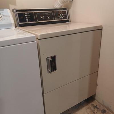 General Electric DDE 9200GDLAD Clothes Dryer