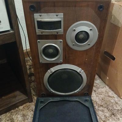 Modular component systems home stereo system - nice compete stereo until in working condition!