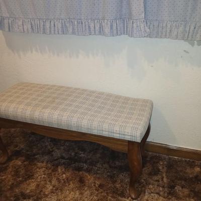 Rose hill co. fabric seated claw foot bench