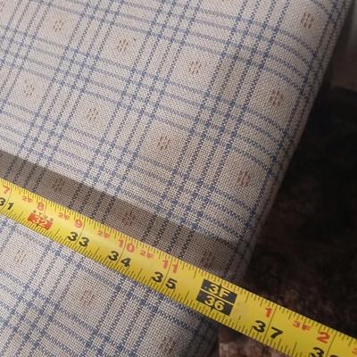 Rose hill co. fabric seated claw foot bench