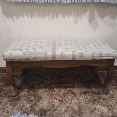 Rose hill co. fabric seated claw foot bench