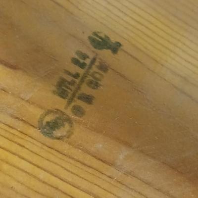 Nice knotty pine wood shelving unit