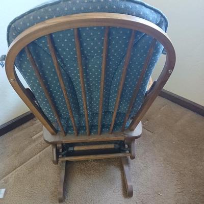 Robinson Furniture Mfg. cushioned Glider rocker