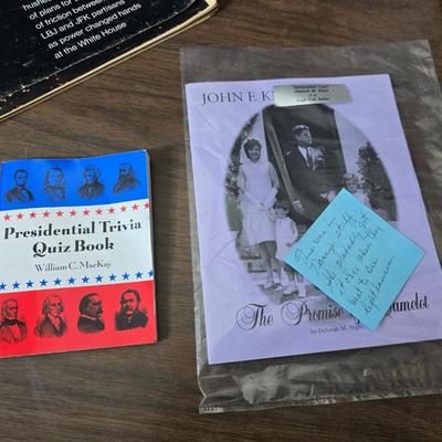 Newspapers - books - booklets - poster - pamphlets all about the Presidents of the United States