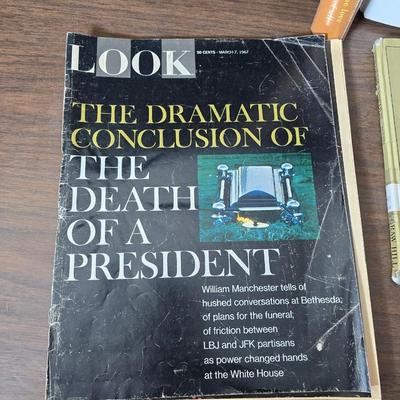 Newspapers - books - booklets - poster - pamphlets all about the Presidents of the United States