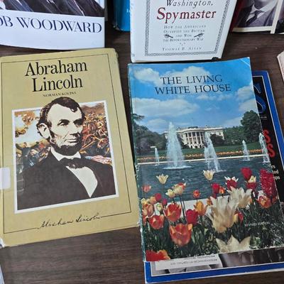 Newspapers - books - booklets - poster - pamphlets all about the Presidents of the United States