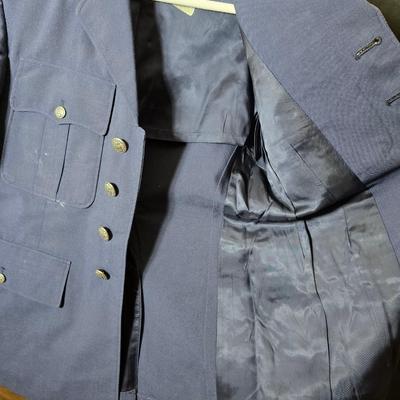 Vintage US Air Force wool blend service dress jacket.