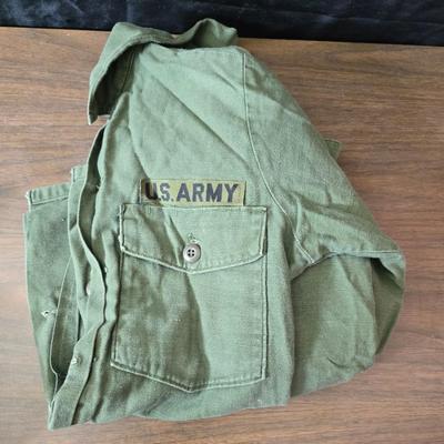 Collection of US Army OG-107 or OG-507 utility uniforms, including shirts and trousers. - See photos for size
