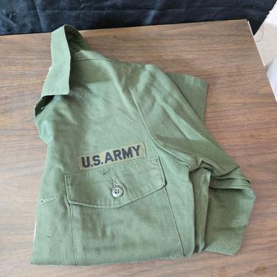 Collection of US Army OG-107 or OG-507 utility uniforms, including shirts and trousers. - See photos for size